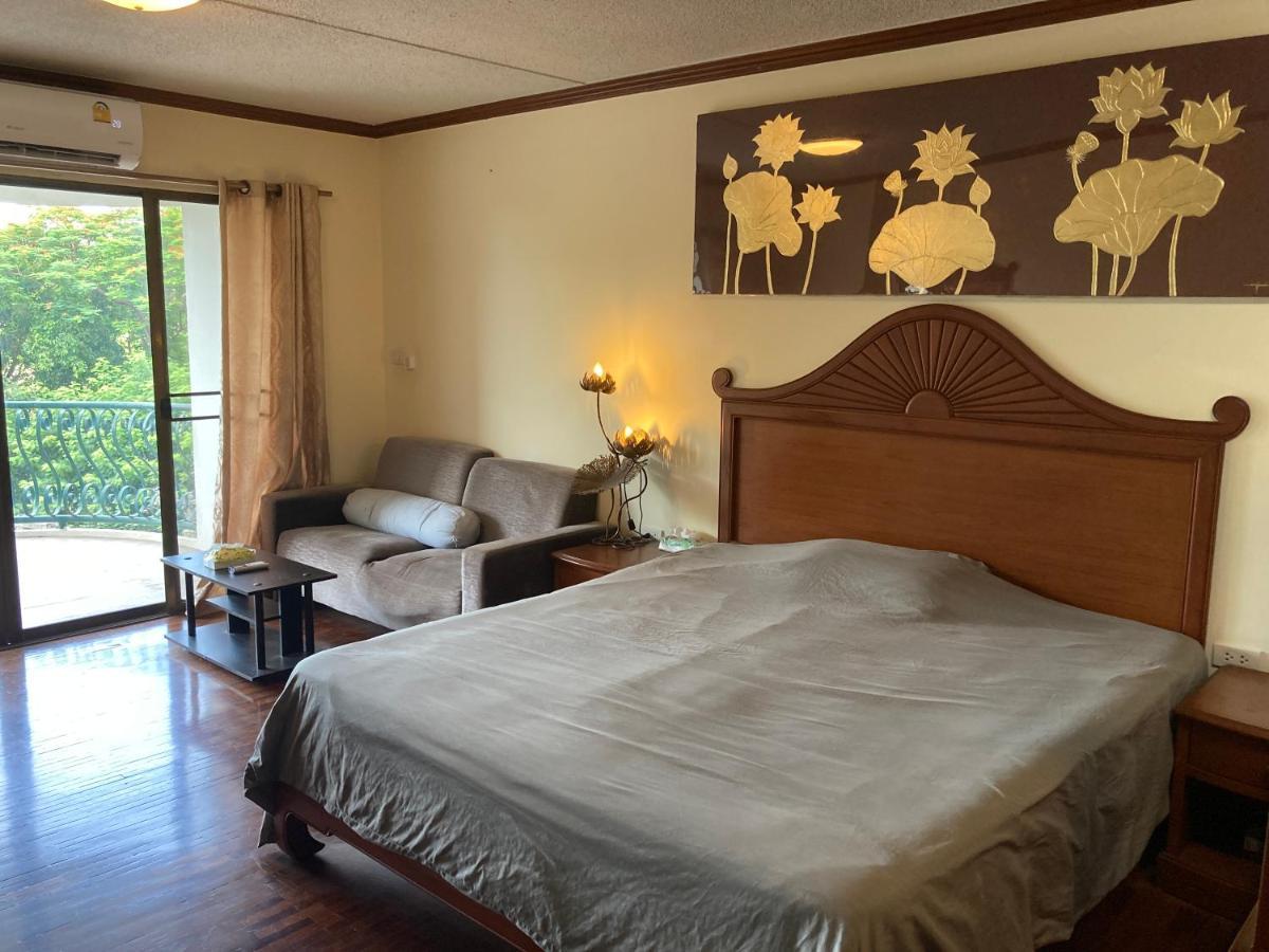 Apartment Lanna Chiangmai Near By Maya Nimman Road